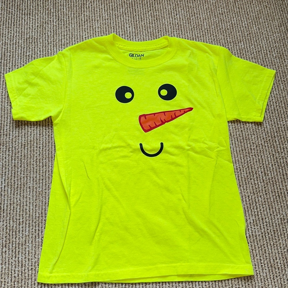 Gildan youth small bright neon yellow shirt with snowman face